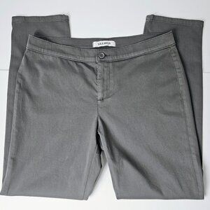 Lila Ryan Zuri Women's Grey Tapered Flat Front Mid Rise Trousers Size 8 NWOTF